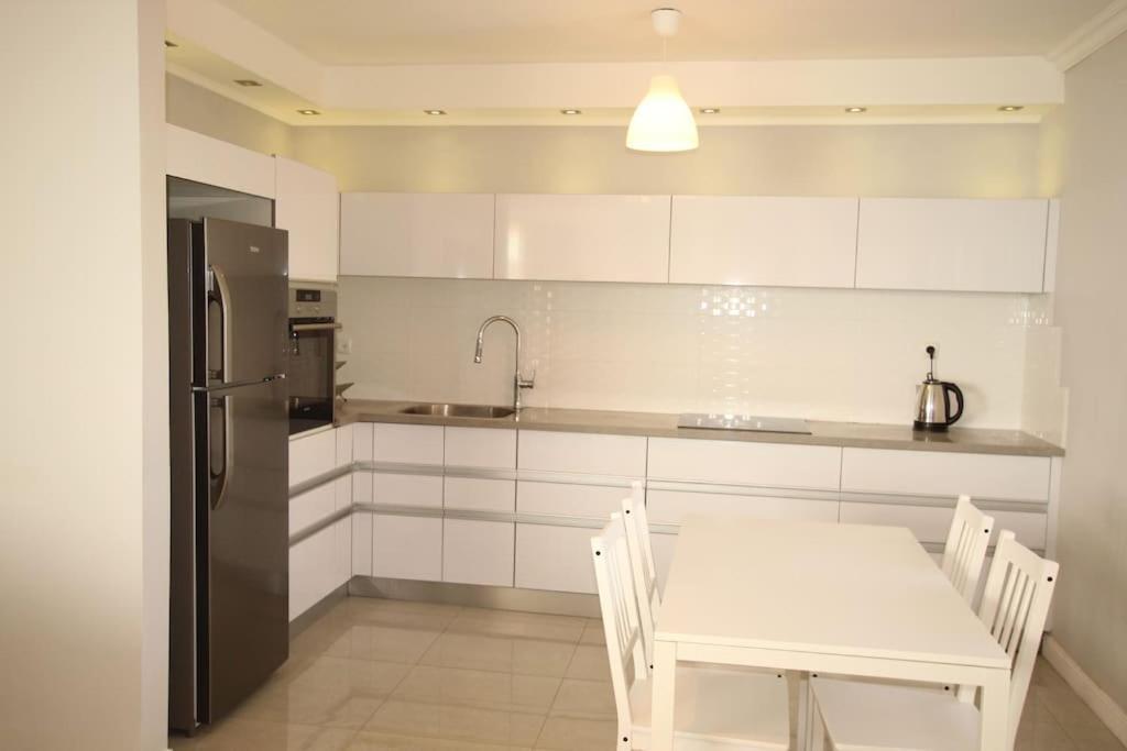Royal Aparatment On The Sea , Blvd Nitza 34 Netanya Luaran gambar