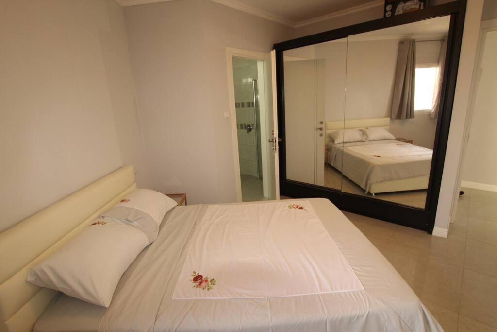 Royal Aparatment On The Sea , Blvd Nitza 34 Netanya Luaran gambar