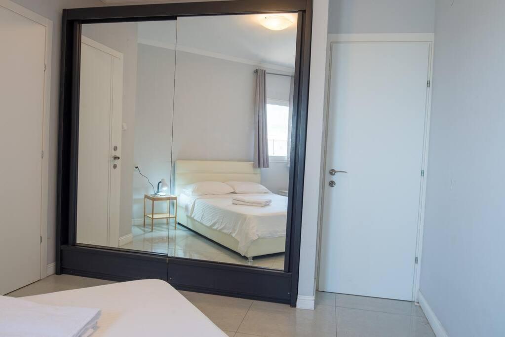 Royal Aparatment On The Sea , Blvd Nitza 34 Netanya Luaran gambar